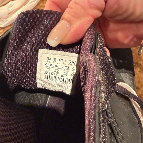 Nike Shox Black Sneakers (see pics and description) - Picture 8 of 8